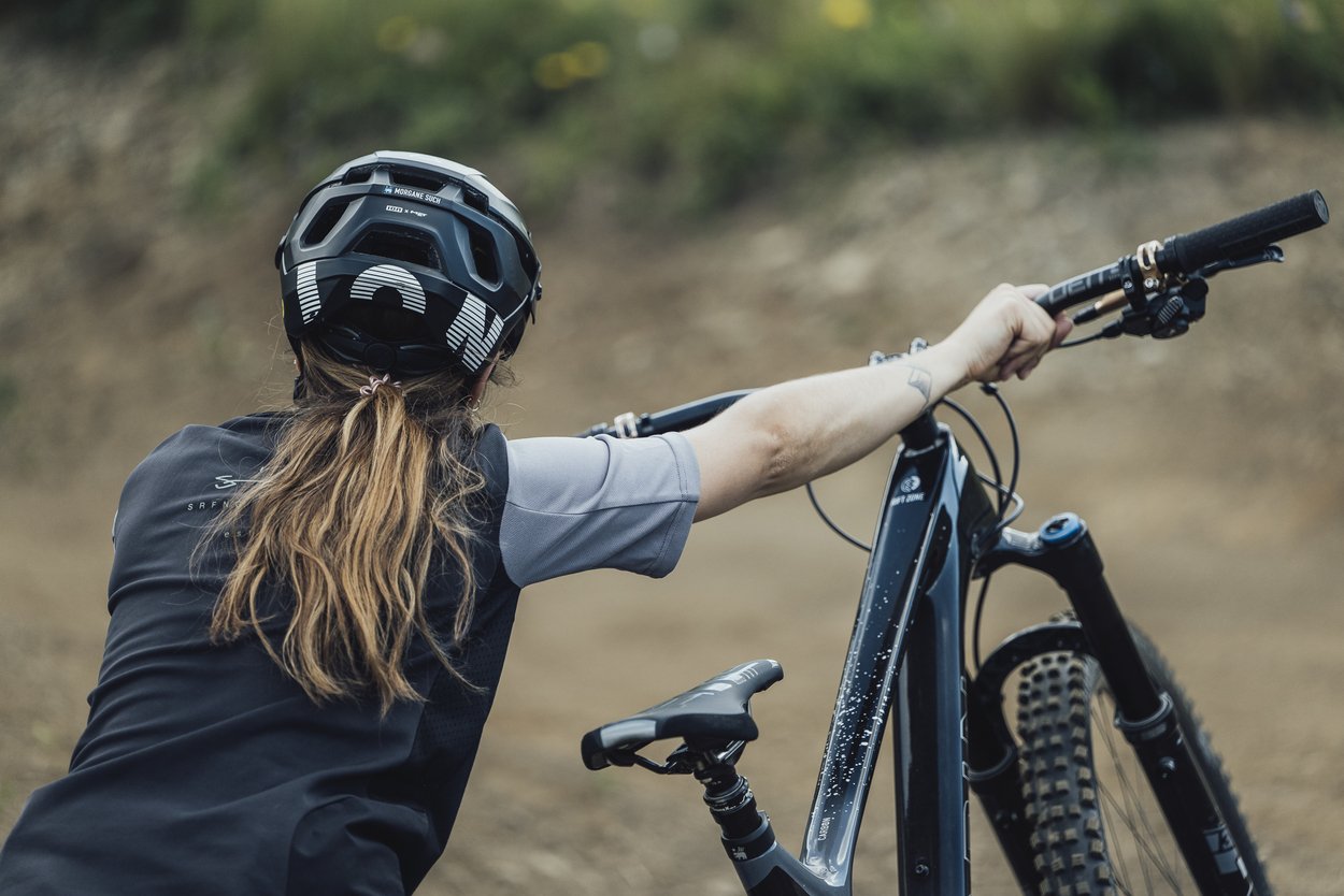MTB Jersey Scrub Amp Kurzarm BAT Damen