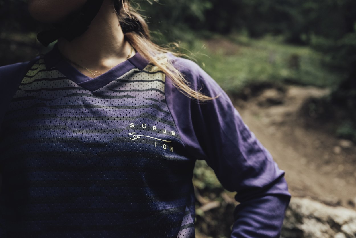 Maglia MTB a maniche lunghe da donna modello Scrub