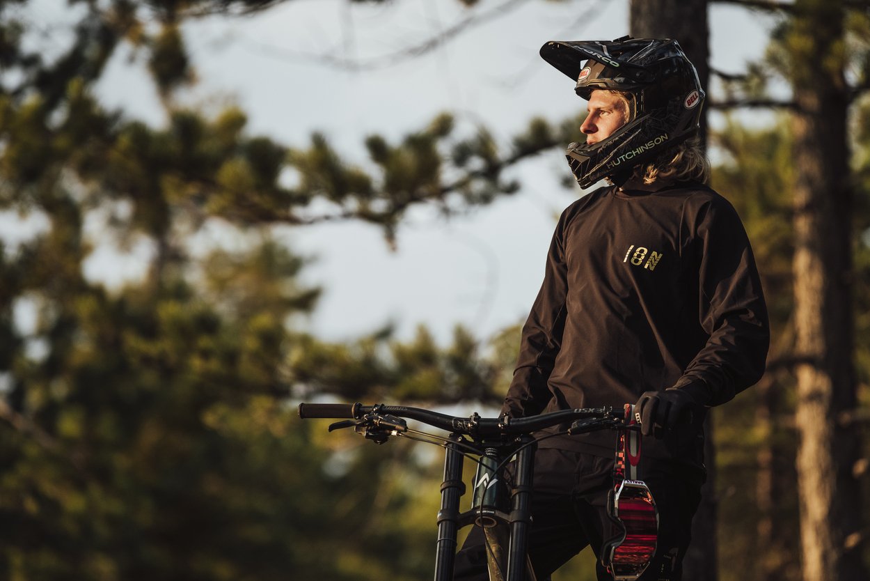 Shelter BAT langarm MTB Outerwear