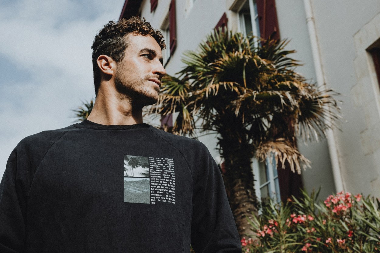 Herren Pullover Surfing Elements
