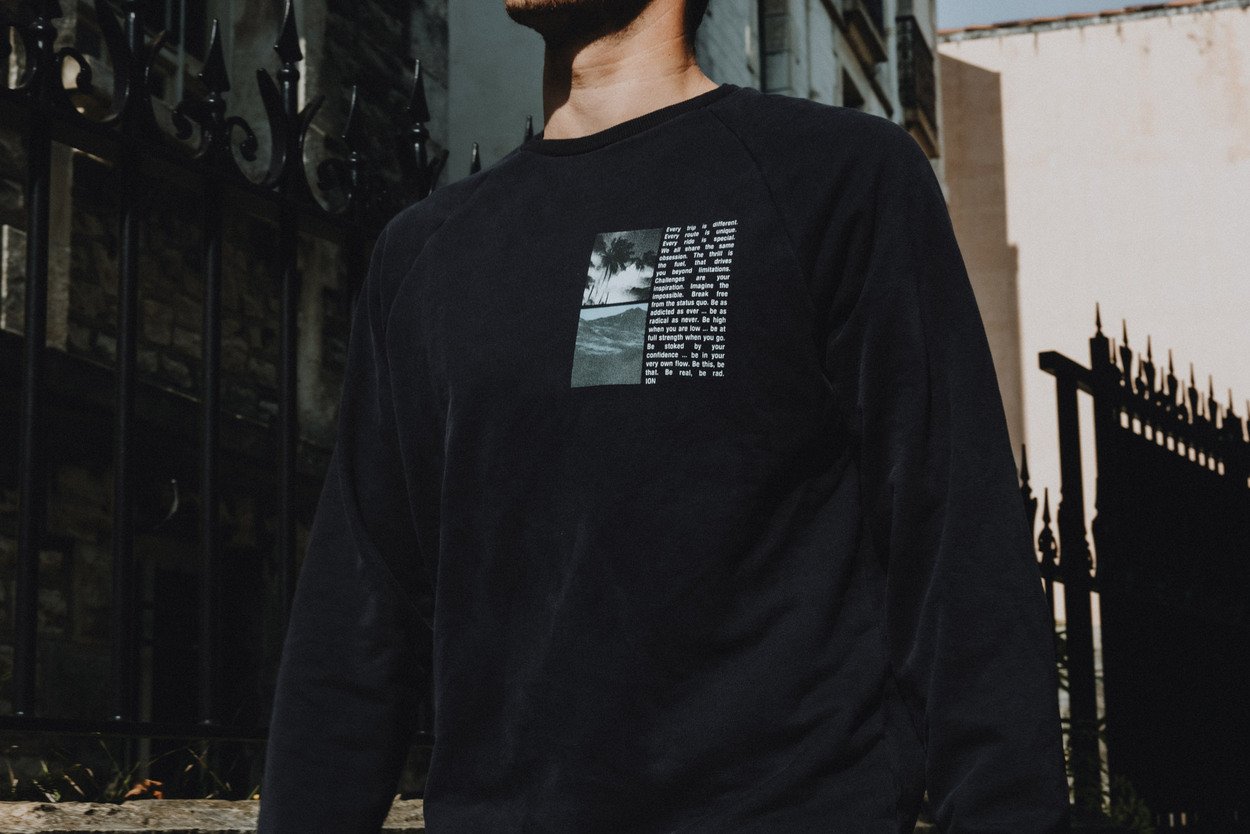 Herren Pullover Surfing Elements