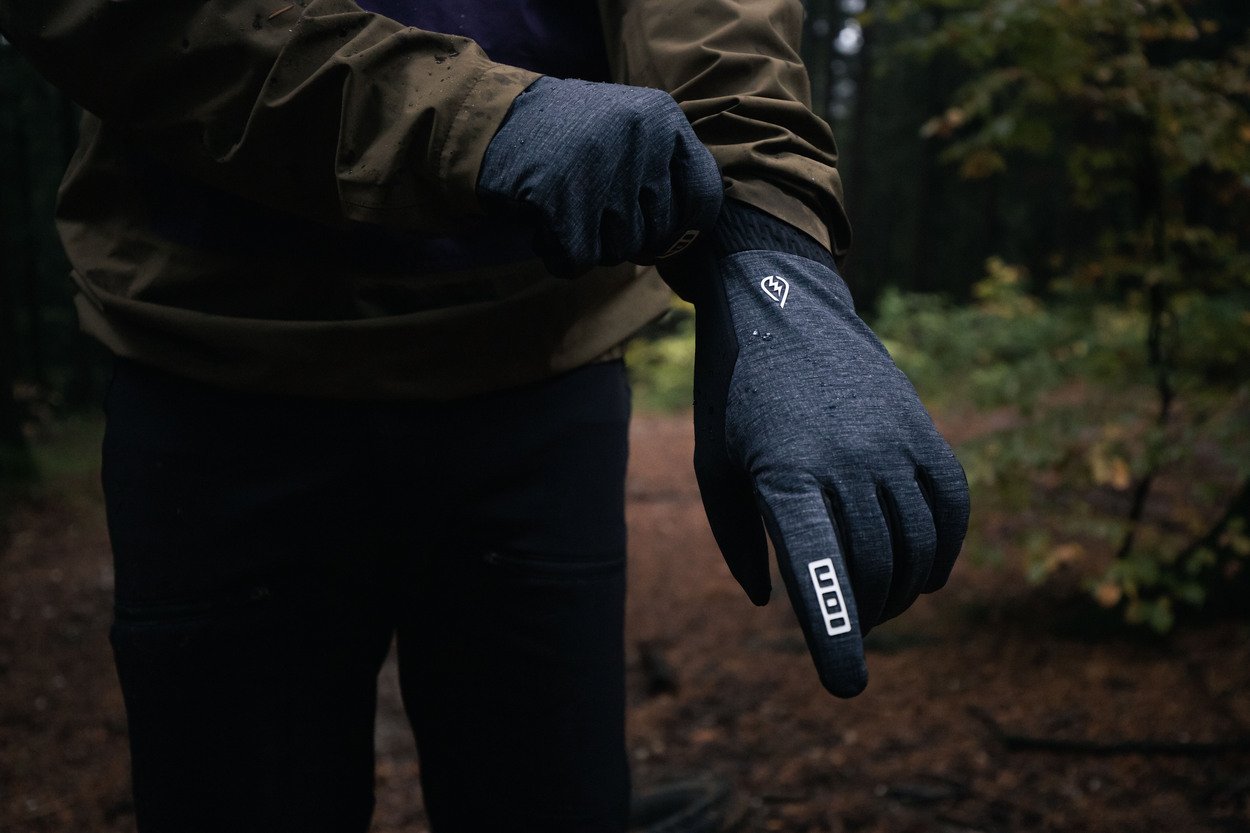 MTB Handschuhe Shelter Amp Hybrid Padded