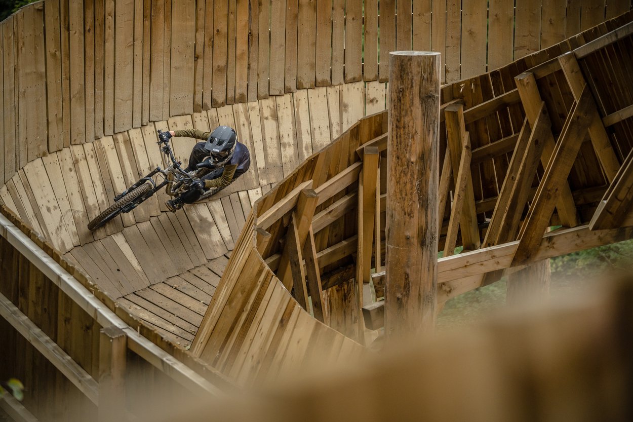 Caschi MTB Fullface Scrub Amp